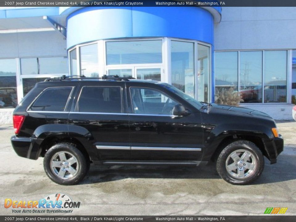 2007 Jeep Grand Cherokee Limited 4x4 Black / Dark Khaki/Light Graystone Photo #2