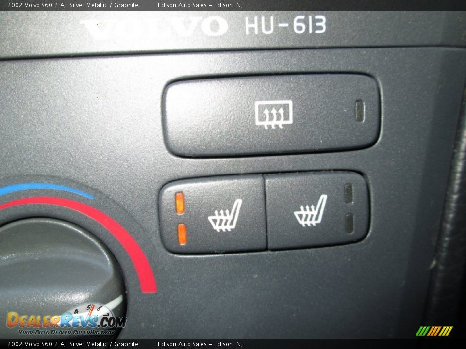 2002 Volvo S60 2.4 Silver Metallic / Graphite Photo #22