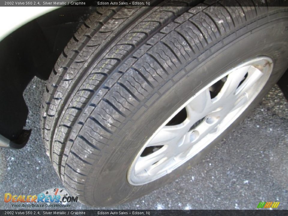 2002 Volvo S60 2.4 Silver Metallic / Graphite Photo #31