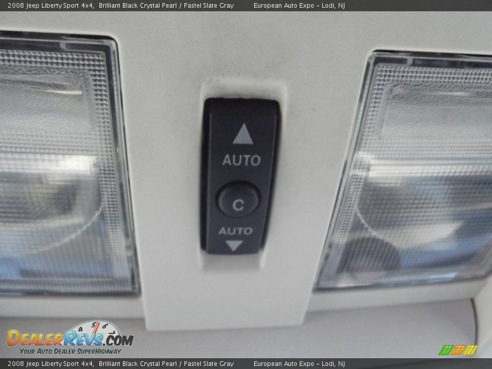 2008 Jeep Liberty Sport 4x4 Brilliant Black Crystal Pearl / Pastel Slate Gray Photo #32
