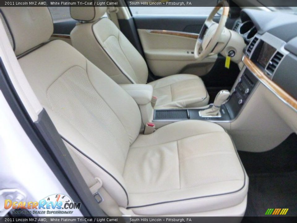 2011 Lincoln MKZ AWD White Platinum Tri-Coat / Light Camel Photo #10