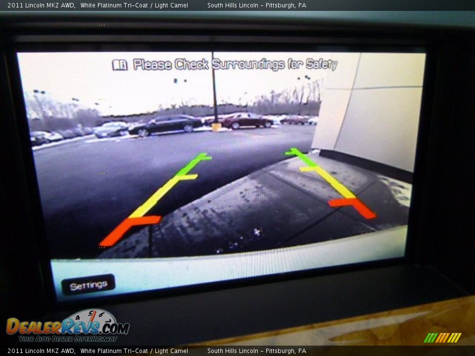 2011 Lincoln MKZ AWD White Platinum Tri-Coat / Light Camel Photo #25