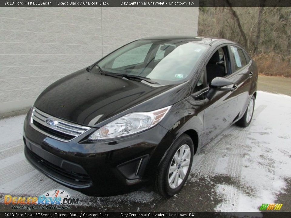 2013 Ford Fiesta SE Sedan Tuxedo Black / Charcoal Black Photo #9