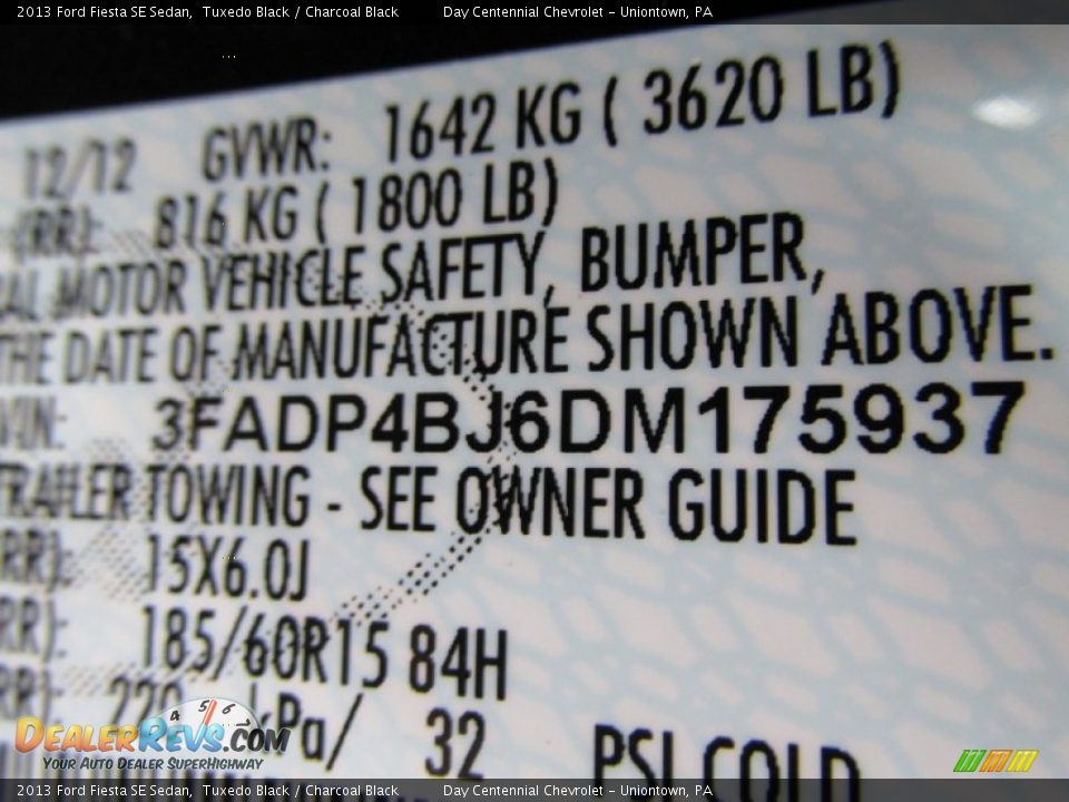 2013 Ford Fiesta SE Sedan Tuxedo Black / Charcoal Black Photo #18