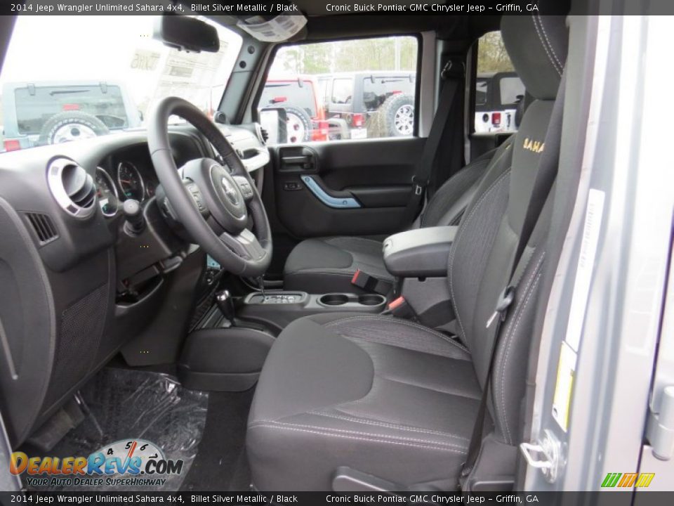 2014 Jeep Wrangler Unlimited Sahara 4x4 Billet Silver Metallic / Black Photo #12