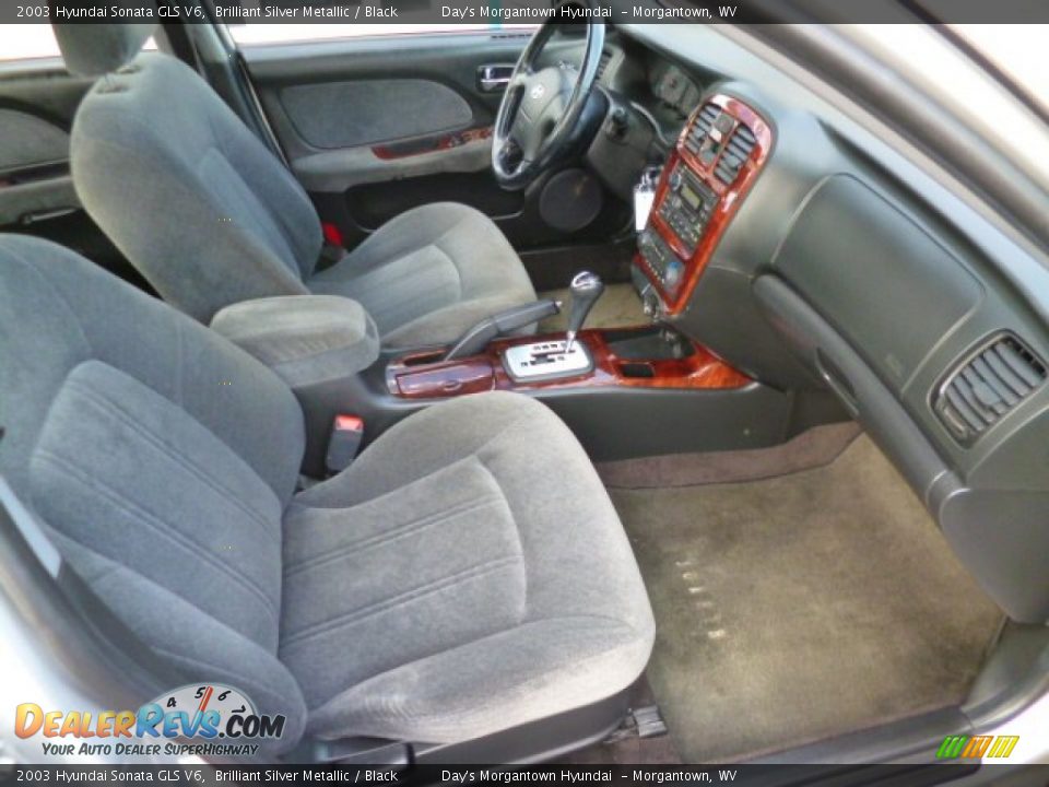2003 Hyundai Sonata GLS V6 Brilliant Silver Metallic / Black Photo #10