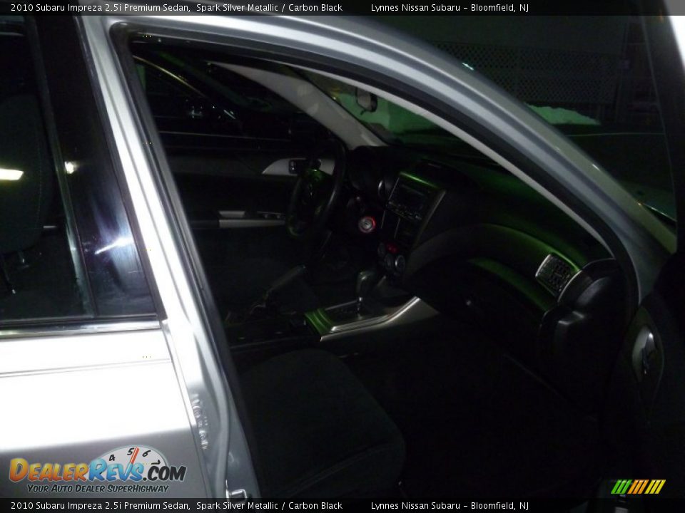 2010 Subaru Impreza 2.5i Premium Sedan Spark Silver Metallic / Carbon Black Photo #6