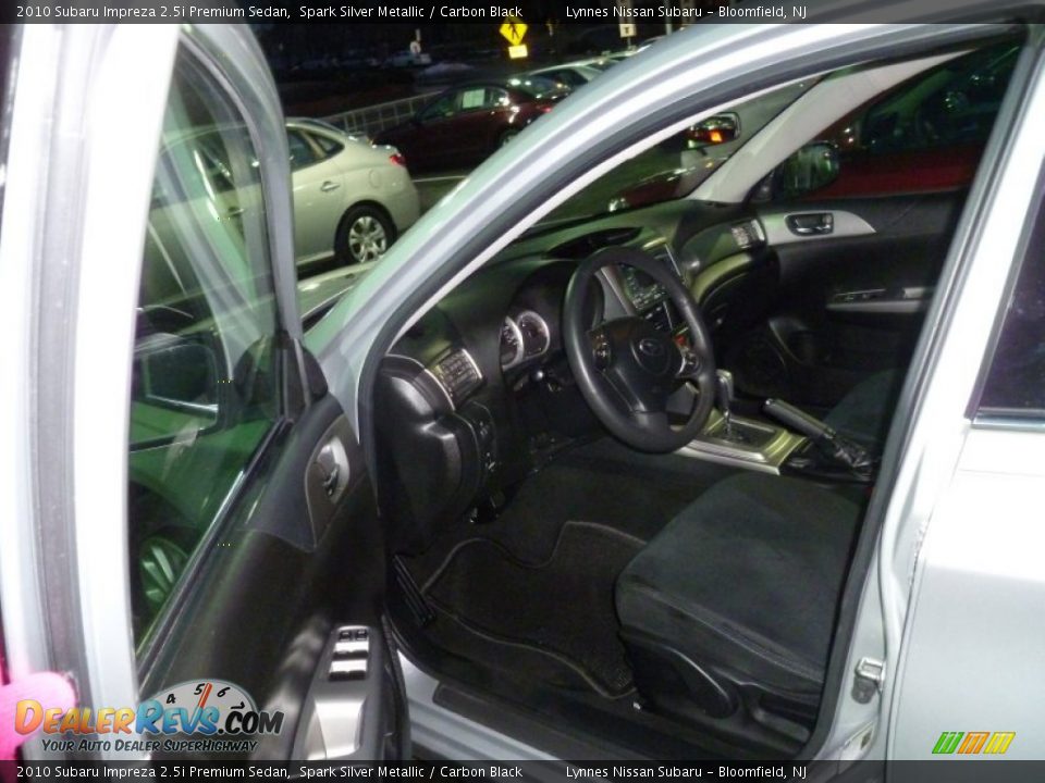 2010 Subaru Impreza 2.5i Premium Sedan Spark Silver Metallic / Carbon Black Photo #9