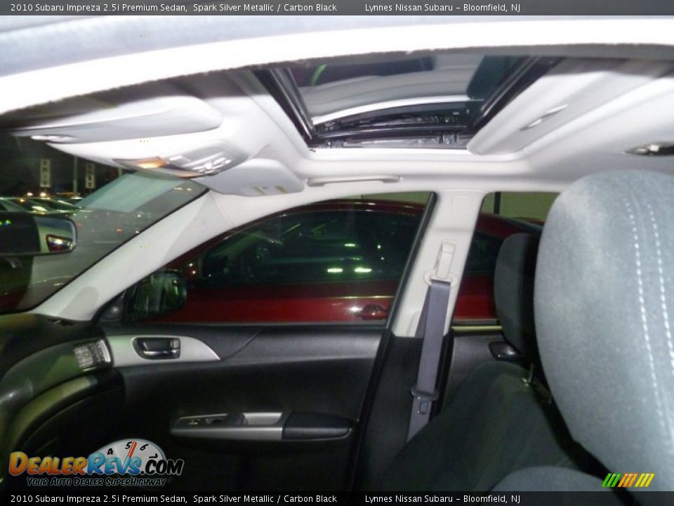 2010 Subaru Impreza 2.5i Premium Sedan Spark Silver Metallic / Carbon Black Photo #14