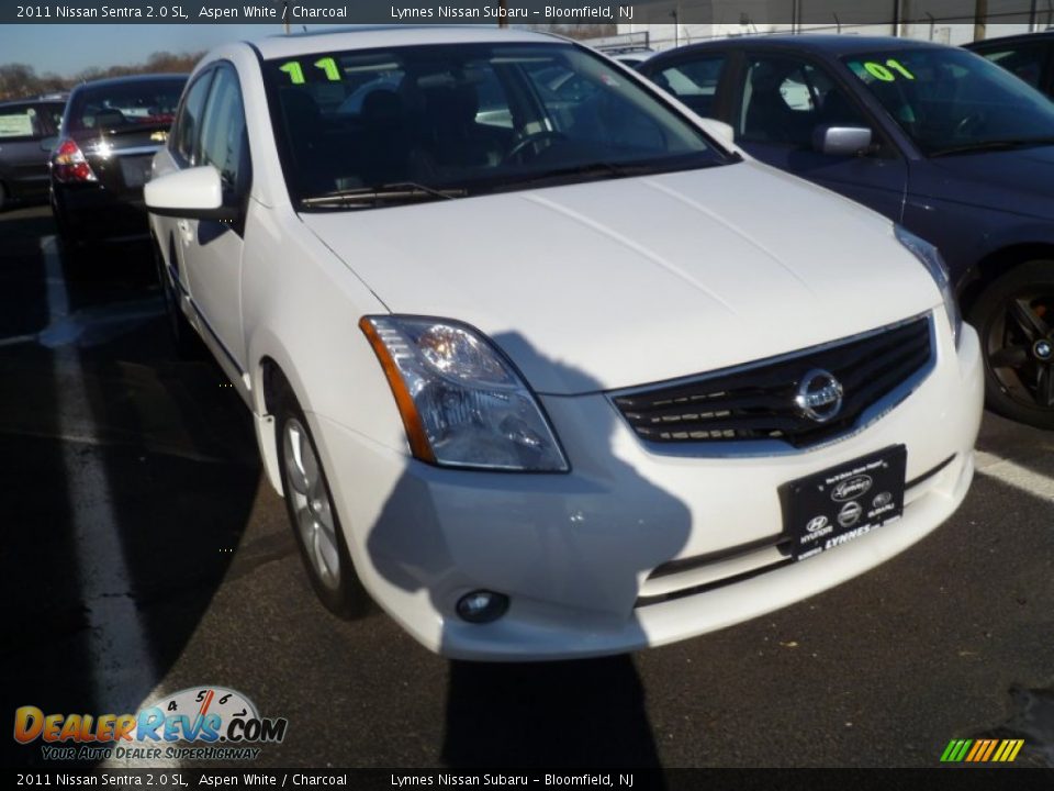 2011 Nissan Sentra 2.0 SL Aspen White / Charcoal Photo #3