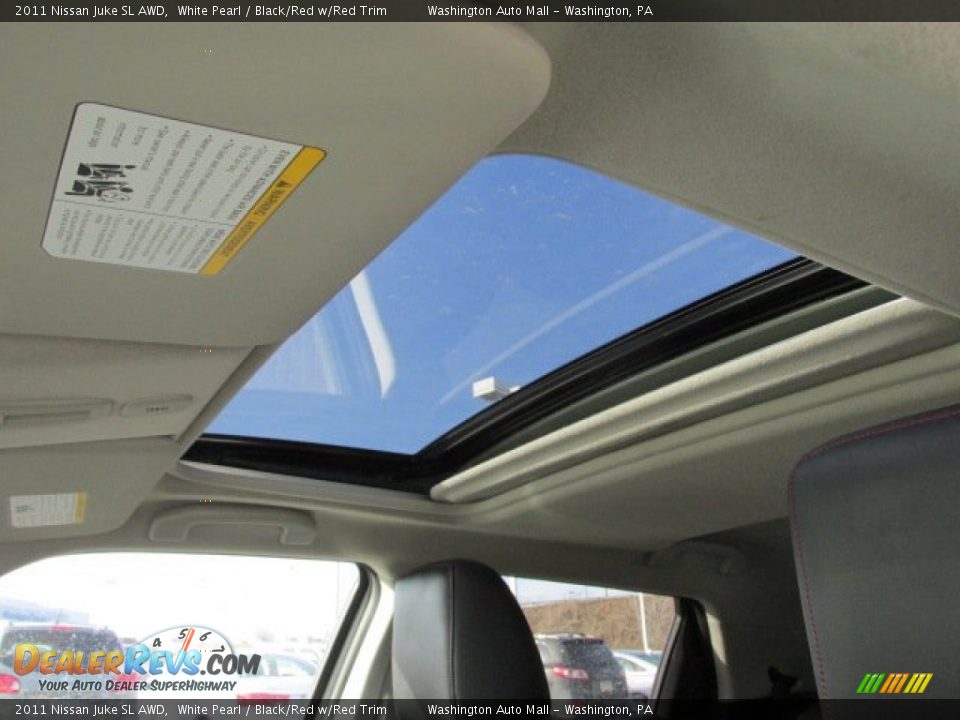 2011 Nissan Juke SL AWD White Pearl / Black/Red w/Red Trim Photo #10