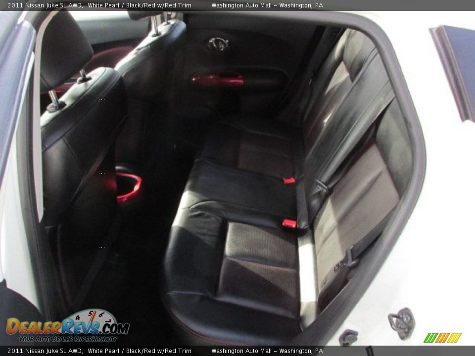2011 Nissan Juke SL AWD White Pearl / Black/Red w/Red Trim Photo #17