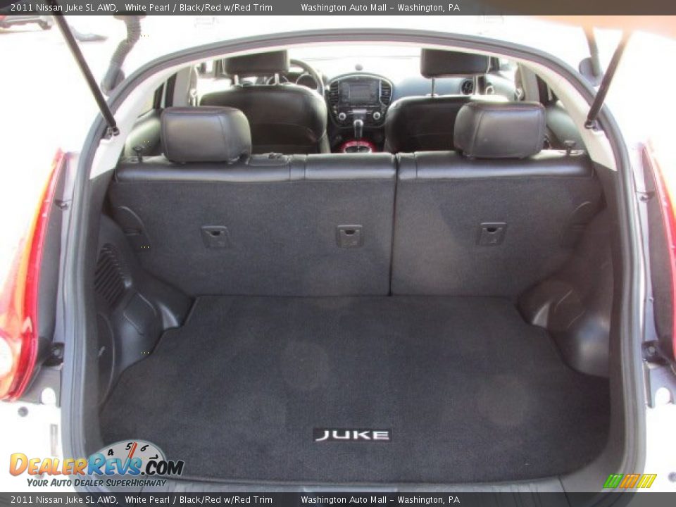2011 Nissan Juke SL AWD White Pearl / Black/Red w/Red Trim Photo #18