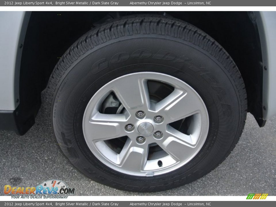2012 Jeep Liberty Sport 4x4 Bright Silver Metallic / Dark Slate Gray Photo #20