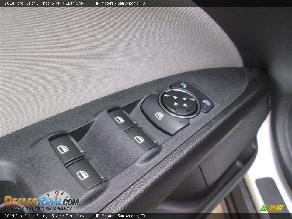 2014 Ford Fusion S Ingot Silver / Earth Gray Photo #7