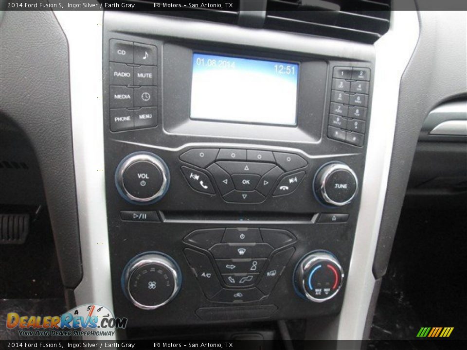 2014 Ford Fusion S Ingot Silver / Earth Gray Photo #10