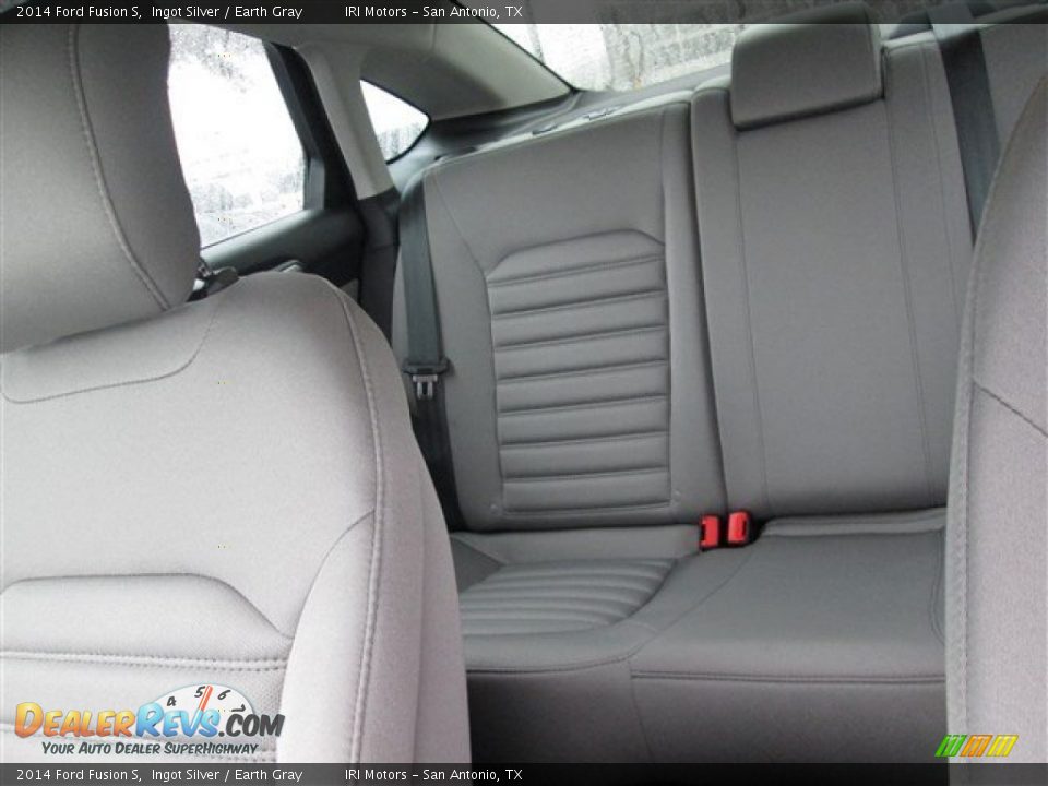 2014 Ford Fusion S Ingot Silver / Earth Gray Photo #12