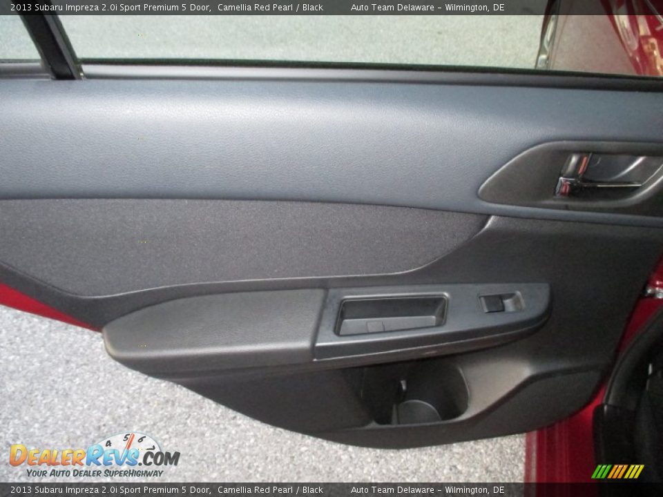 2013 Subaru Impreza 2.0i Sport Premium 5 Door Camellia Red Pearl / Black Photo #32
