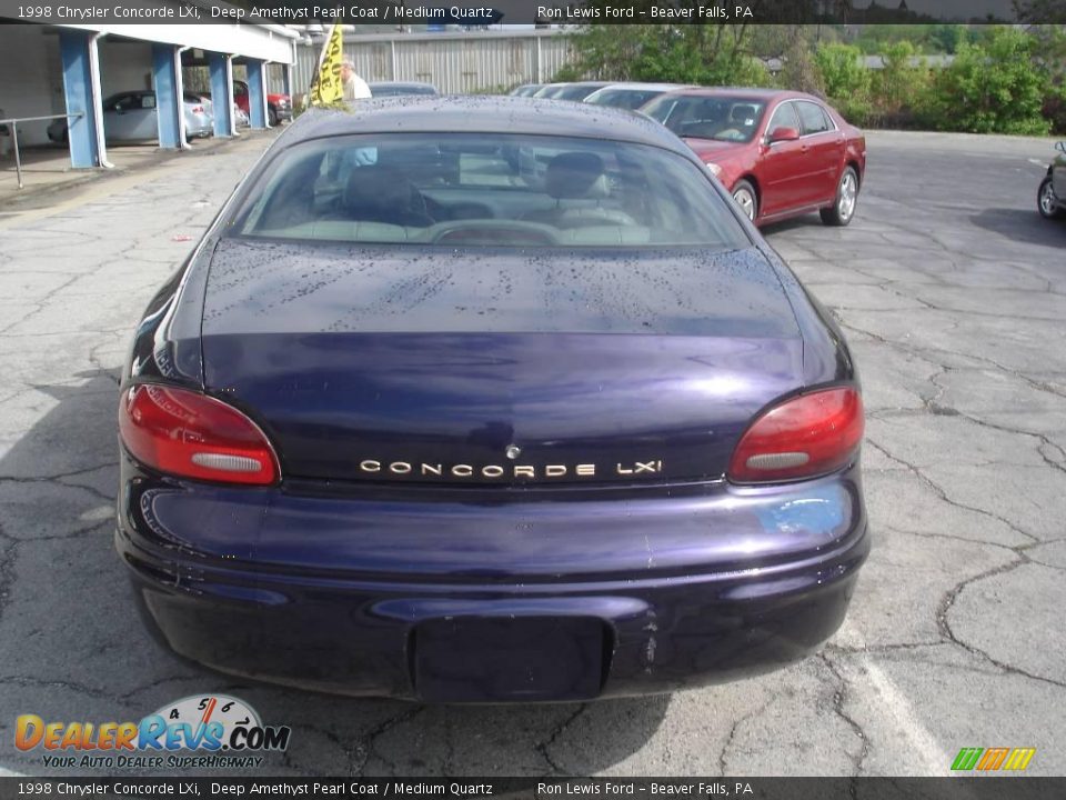 1998 Chrysler Concorde LXi Deep Amethyst Pearl Coat / Medium Quartz Photo #3