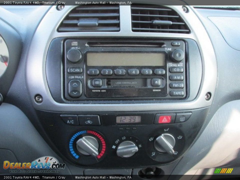 2001 Toyota RAV4 4WD Titanium / Gray Photo #14