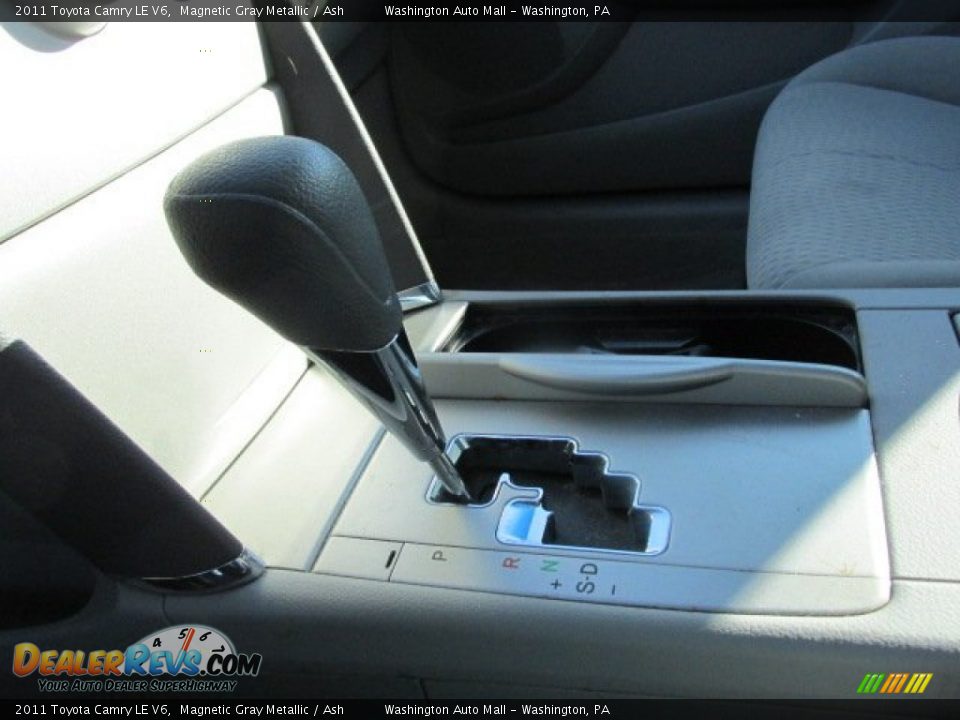 2011 Toyota Camry LE V6 Magnetic Gray Metallic / Ash Photo #15