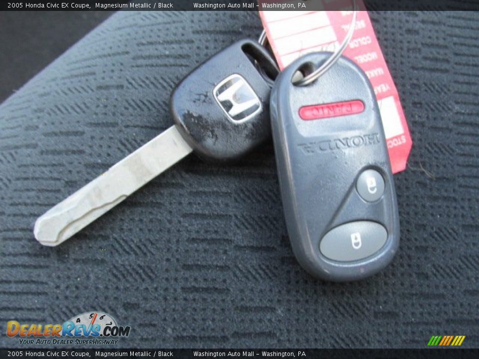 2005 Honda Civic EX Coupe Magnesium Metallic / Black Photo #18