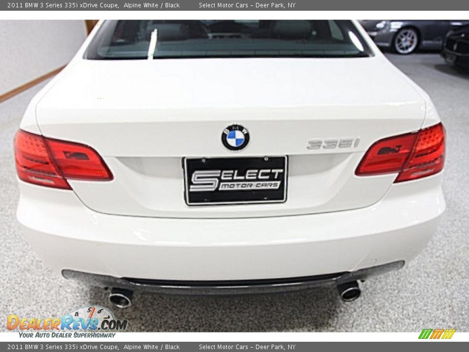 2011 BMW 3 Series 335i xDrive Coupe Alpine White / Black Photo #5