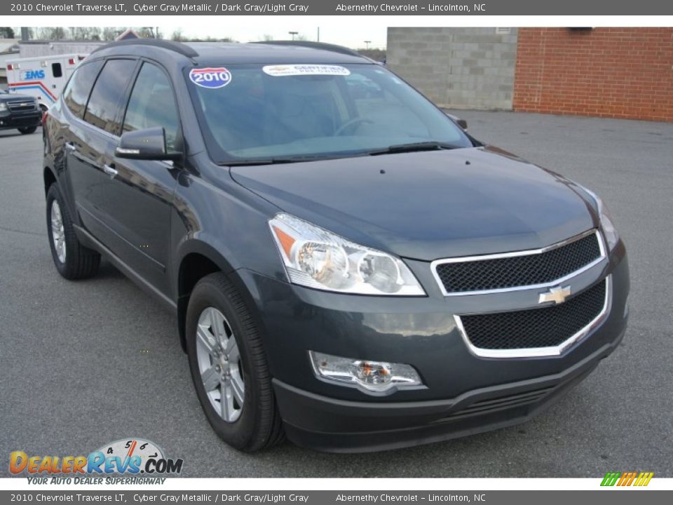 2010 Chevrolet Traverse LT Cyber Gray Metallic / Dark Gray/Light Gray Photo #1