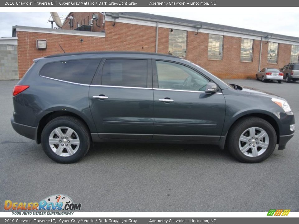 2010 Chevrolet Traverse LT Cyber Gray Metallic / Dark Gray/Light Gray Photo #6