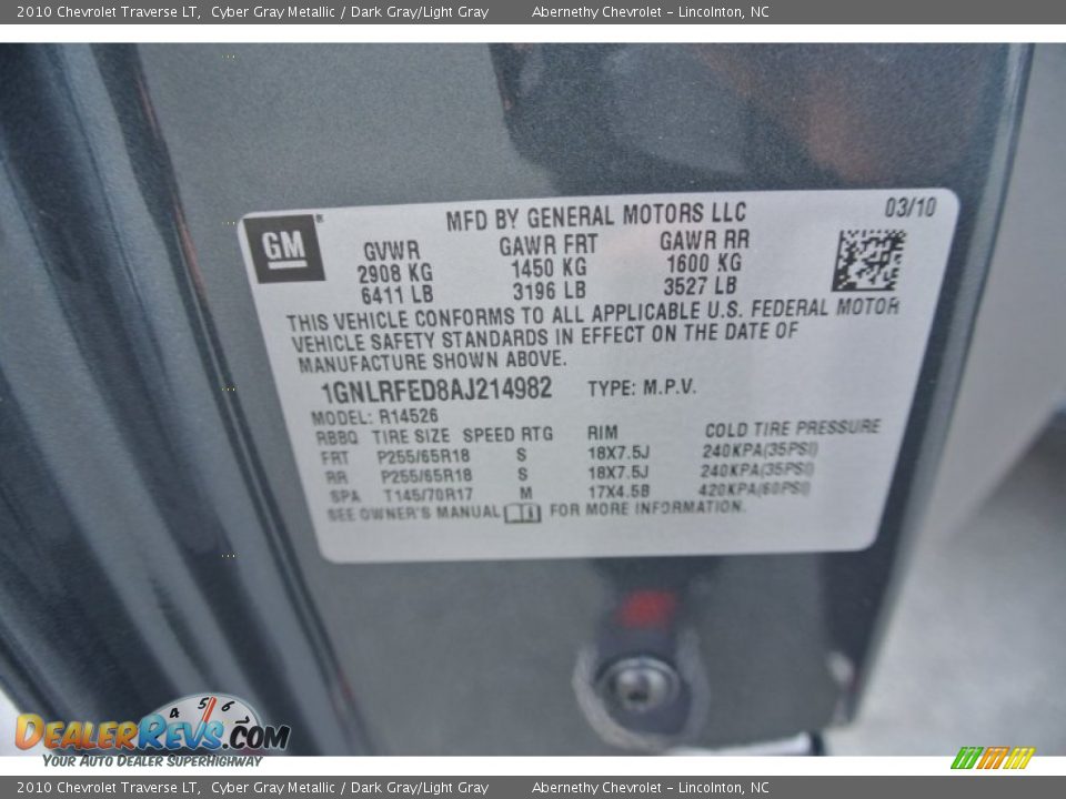 2010 Chevrolet Traverse LT Cyber Gray Metallic / Dark Gray/Light Gray Photo #7