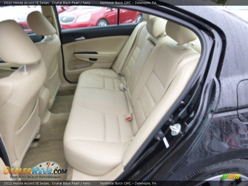 2012 Honda Accord SE Sedan Crystal Black Pearl / Ivory Photo #12