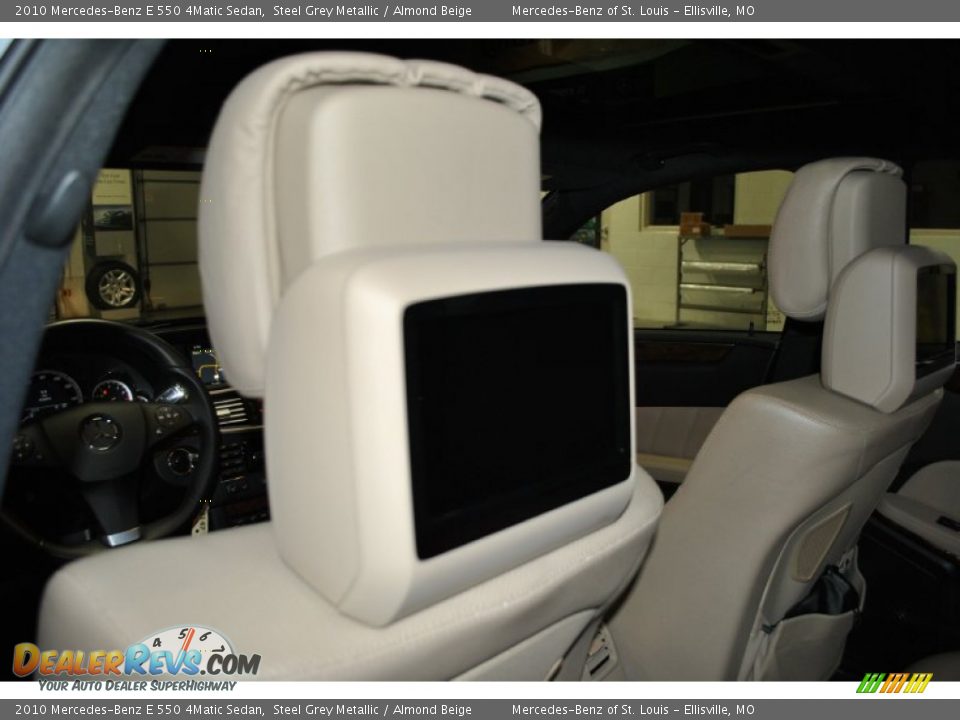 2010 Mercedes-Benz E 550 4Matic Sedan Steel Grey Metallic / Almond Beige Photo #4