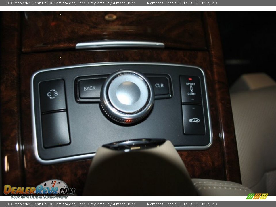 2010 Mercedes-Benz E 550 4Matic Sedan Steel Grey Metallic / Almond Beige Photo #22