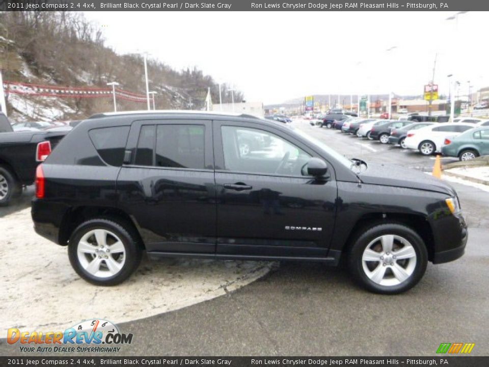 2011 Jeep Compass 2.4 4x4 Brilliant Black Crystal Pearl / Dark Slate Gray Photo #6