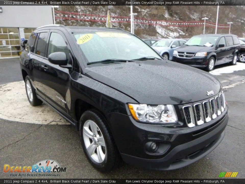 2011 Jeep Compass 2.4 4x4 Brilliant Black Crystal Pearl / Dark Slate Gray Photo #7