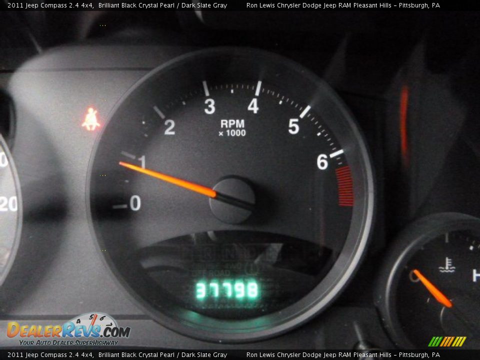 2011 Jeep Compass 2.4 4x4 Brilliant Black Crystal Pearl / Dark Slate Gray Photo #19
