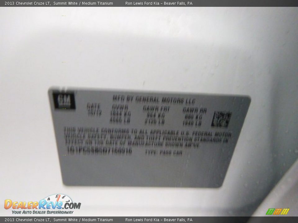 2013 Chevrolet Cruze LT Summit White / Medium Titanium Photo #20