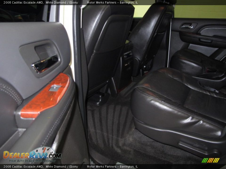 2008 Cadillac Escalade AWD White Diamond / Ebony Photo #17