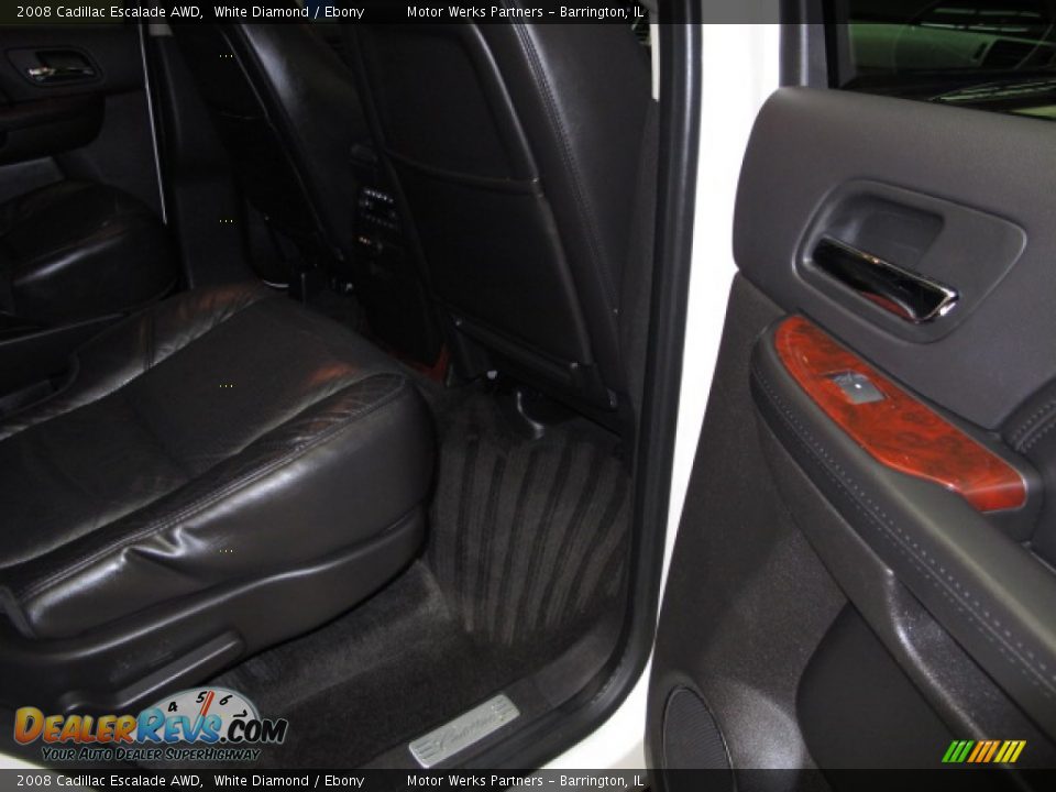 2008 Cadillac Escalade AWD White Diamond / Ebony Photo #19