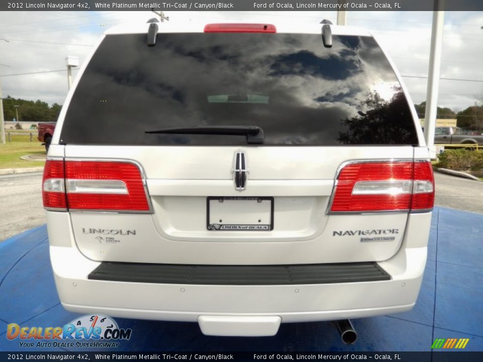 2012 Lincoln Navigator 4x2 White Platinum Metallic Tri-Coat / Canyon/Black Photo #4