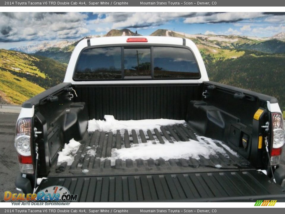 2014 Toyota Tacoma V6 TRD Double Cab 4x4 Super White / Graphite Photo #8