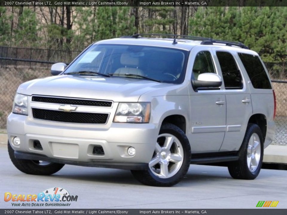 Front 3/4 View of 2007 Chevrolet Tahoe LTZ Photo #1