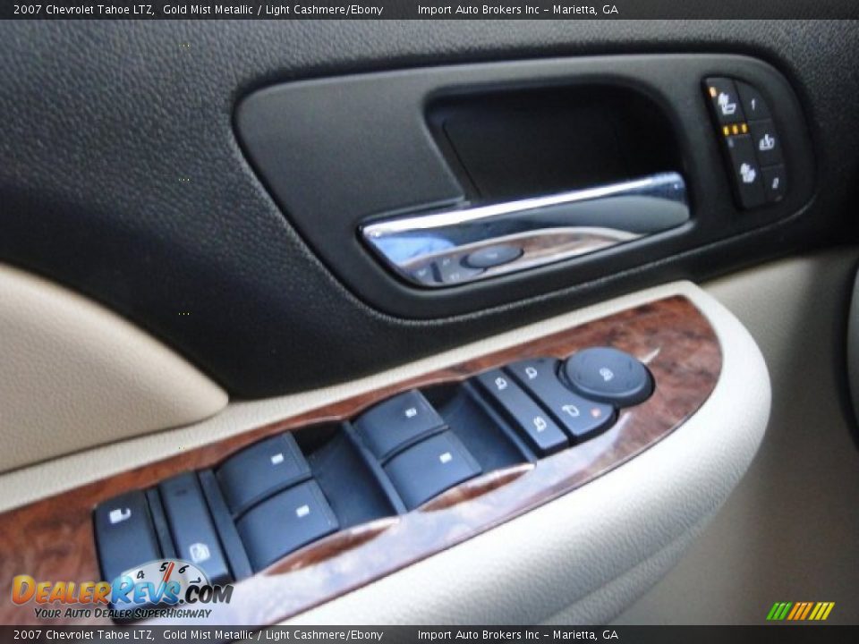 2007 Chevrolet Tahoe LTZ Gold Mist Metallic / Light Cashmere/Ebony Photo #20