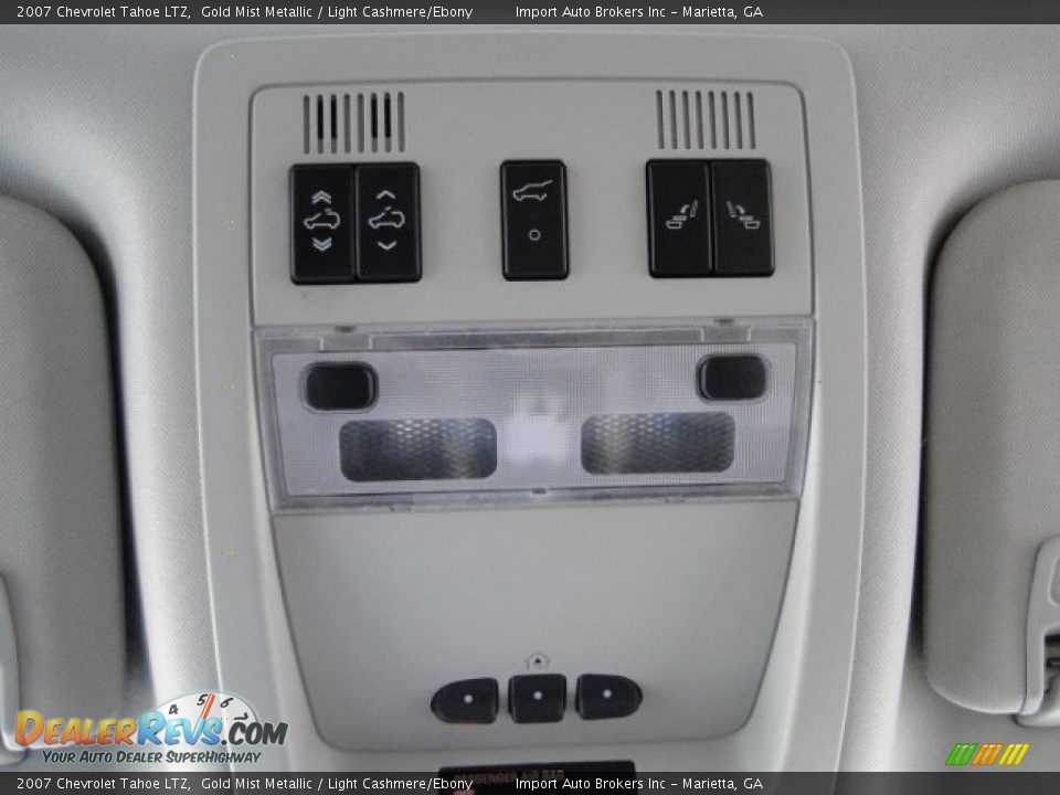 2007 Chevrolet Tahoe LTZ Gold Mist Metallic / Light Cashmere/Ebony Photo #26