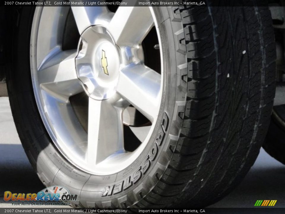 2007 Chevrolet Tahoe LTZ Gold Mist Metallic / Light Cashmere/Ebony Photo #33