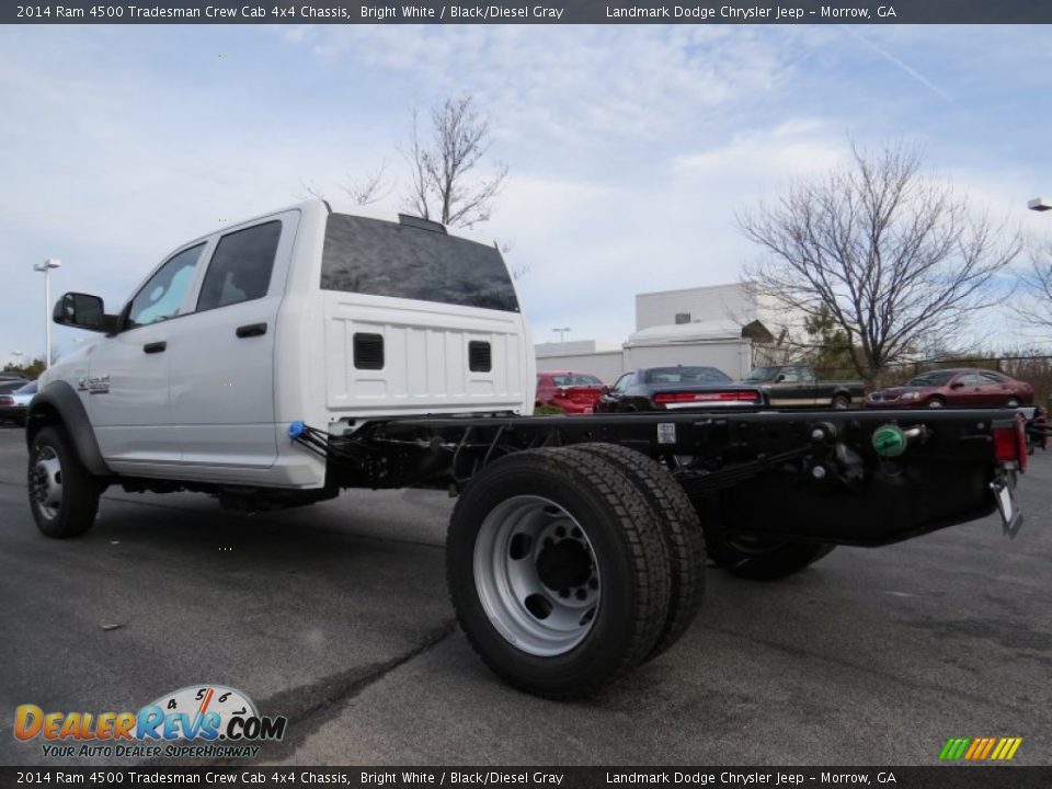 2014 Ram 4500 Tradesman Crew Cab 4x4 Chassis Bright White / Black/Diesel Gray Photo #2