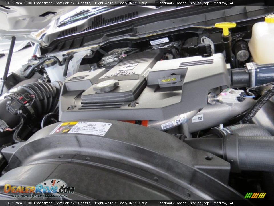 2014 Ram 4500 Tradesman Crew Cab 4x4 Chassis Bright White / Black/Diesel Gray Photo #11
