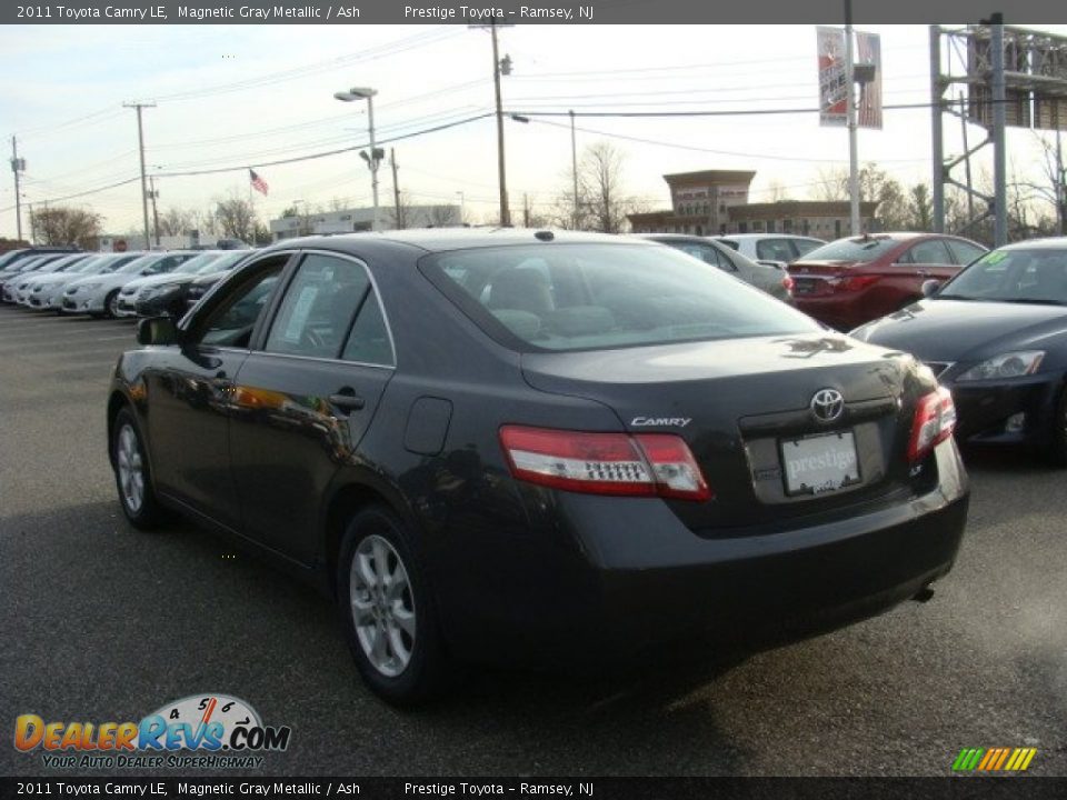 2011 Toyota Camry LE Magnetic Gray Metallic / Ash Photo #4
