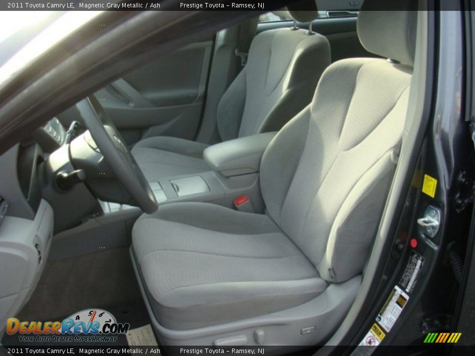 2011 Toyota Camry LE Magnetic Gray Metallic / Ash Photo #8