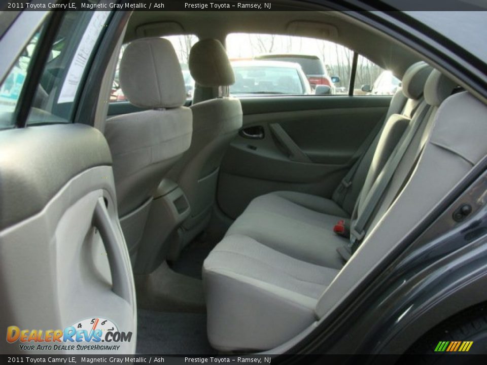 2011 Toyota Camry LE Magnetic Gray Metallic / Ash Photo #13